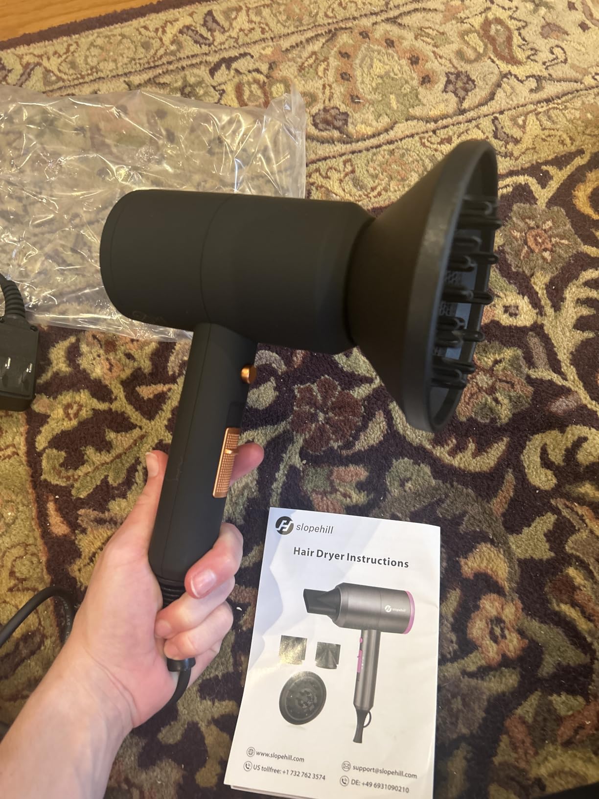 Slopehill Professional Ionic Hair Dryer, Powerful 1800W Fast Drying Low Noise Blow Dryer with 2 Concentrator Nozzle 1 Diffuser Attachments for Home Salon Travel (Agate Red) customer photo 2