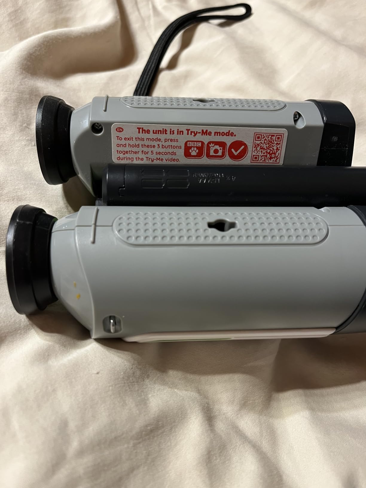 LeapFrog Magic Adventures Binoculars with Screen Capture, Night Vision customer photo 2
