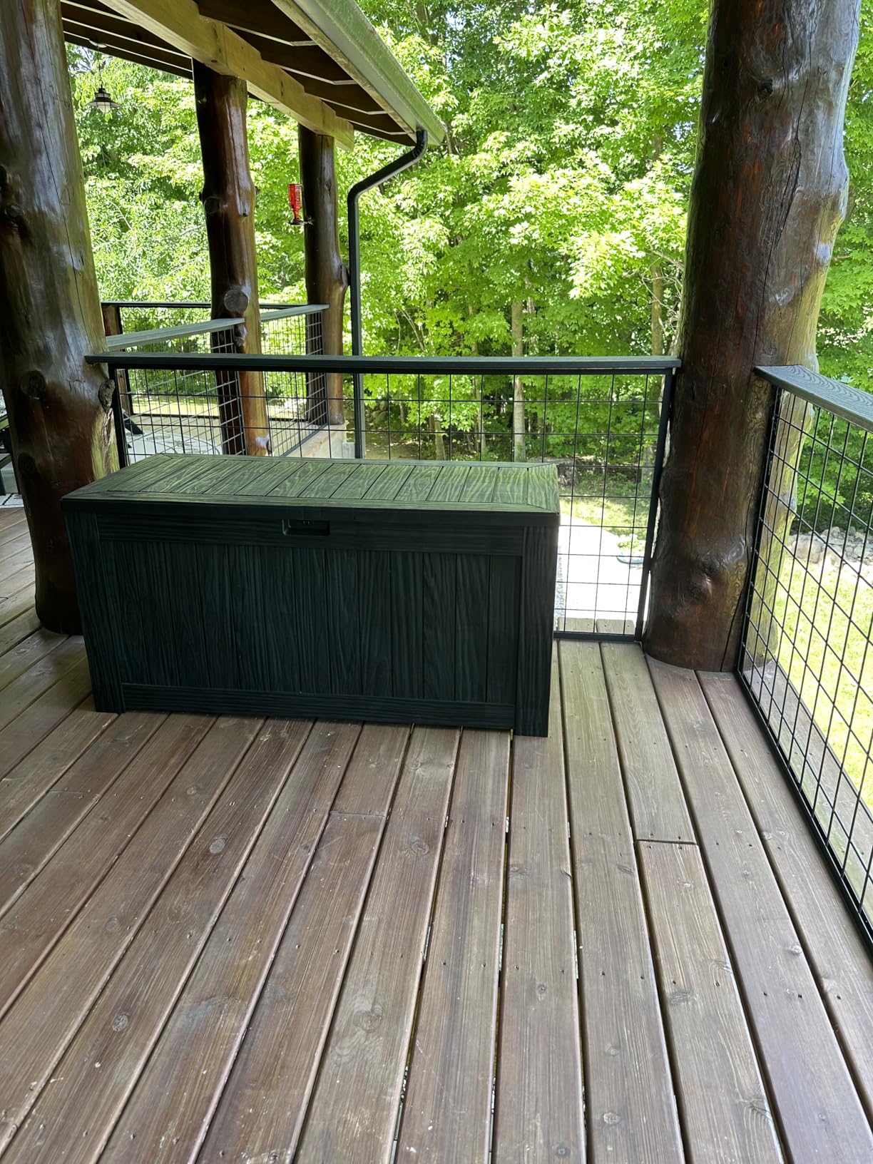 Greesum 120 Gallon Deck Box, Resin Outdoor Storage Container, Black | for Patio Furniture, Garden Tools, Pool Accessories, Weatherproof, Lockable customer photo 1