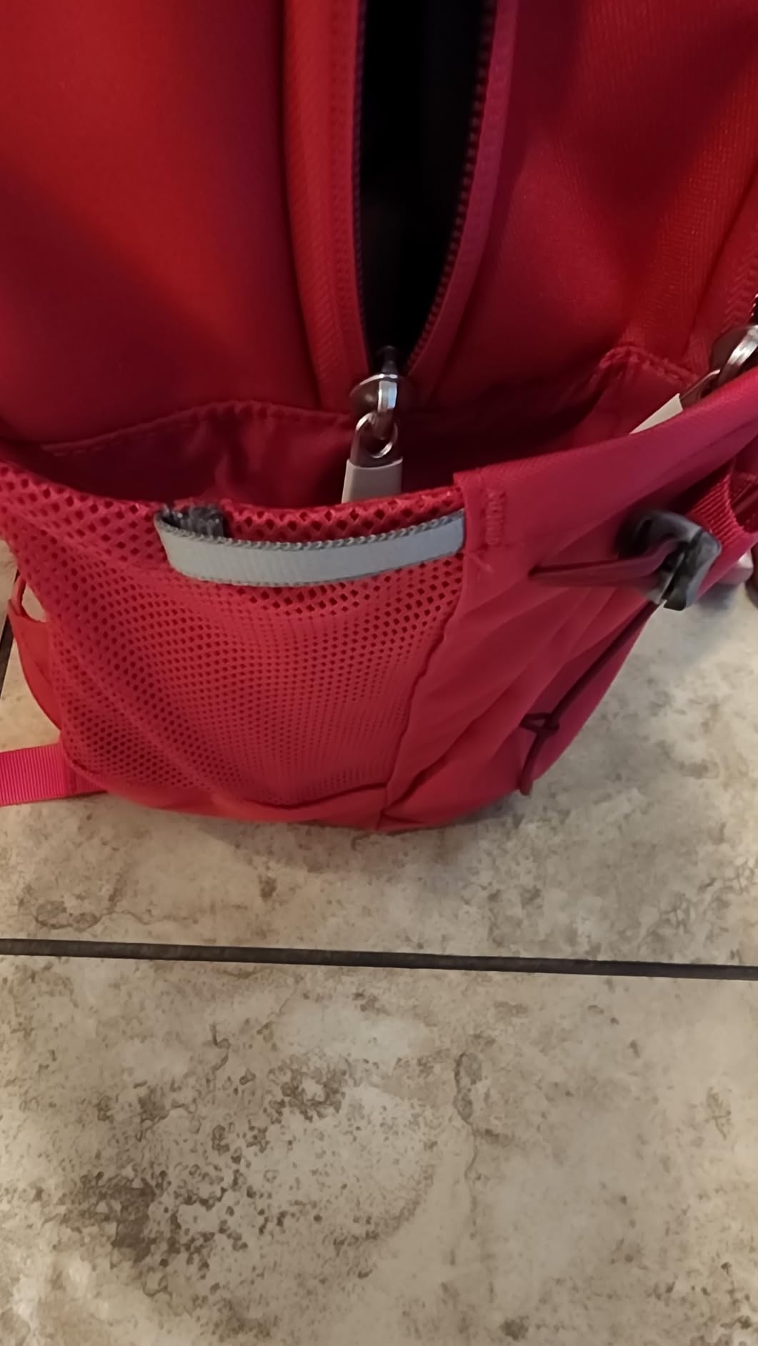 The North Face Women's Jester Everyday Laptop Backpack - Commuter Travel Bag, Laptop Sleeve, Water-Repellent, Steel Blue customer photo 1