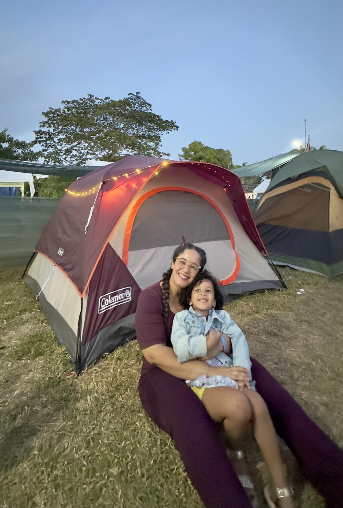 Coleman Skydome Camping Tent with 5 Minute Setup, Weatherproof Tent with Rainfly & Carry Bag customer photo 2