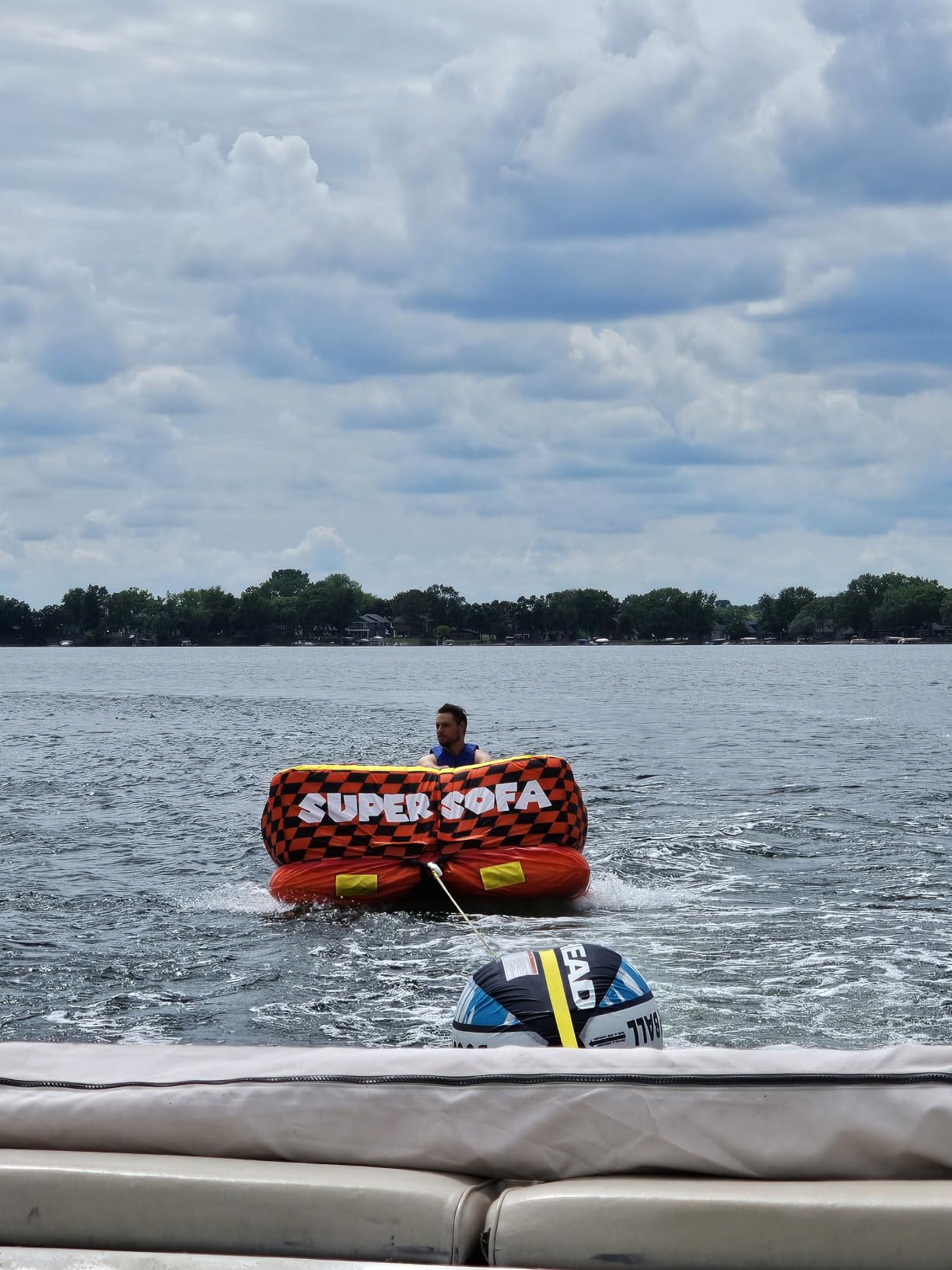Super Sofa Towable Tubes for Boating 1-4 Person, Tubes for Boats, Inflatable Pull Boats/Boat Tube/Water Tube, Front & Back Tow Points with Heavy-Duty Thick Nylon Cover customer photo 1