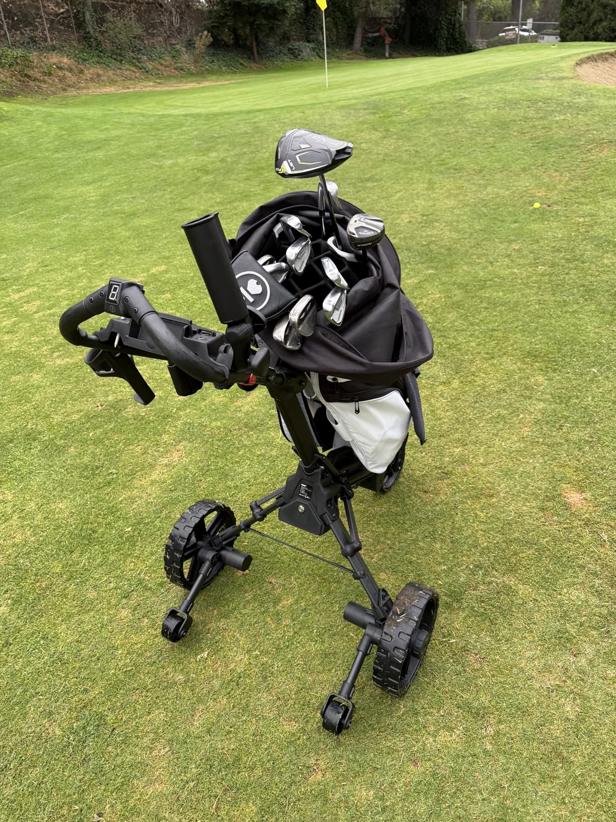 KVV Electric Golf Push Cart with Remote Control, Super Compact and Lightweight Electric Golf Cart, Smallest Folding Size Electric Golf Cart, Suitable for All Terrains customer photo 2