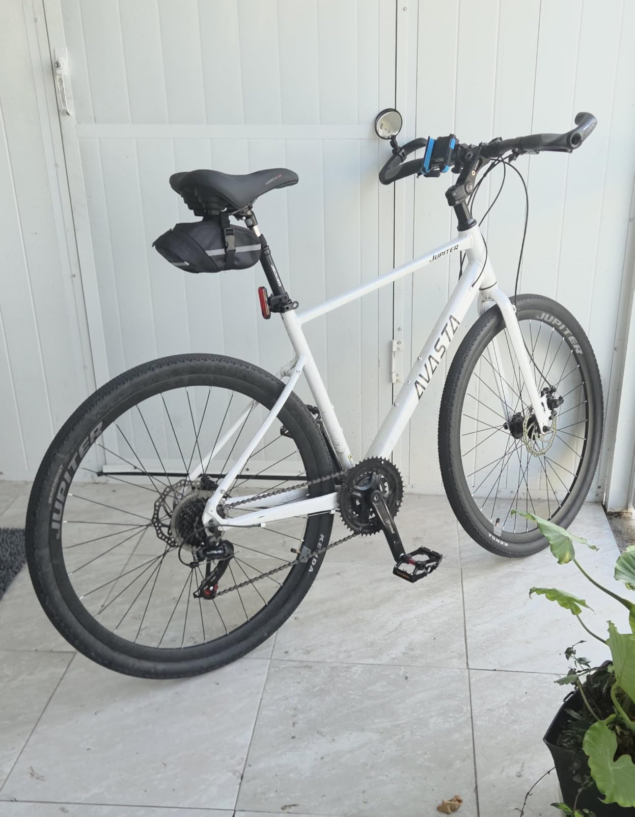Jupiter 700C Road Adult Step-Over Hybrid Cycling Bike, Aluminum Frame, 21-Speed, Dual Disc Brakes, Multiple Colors customer photo 2