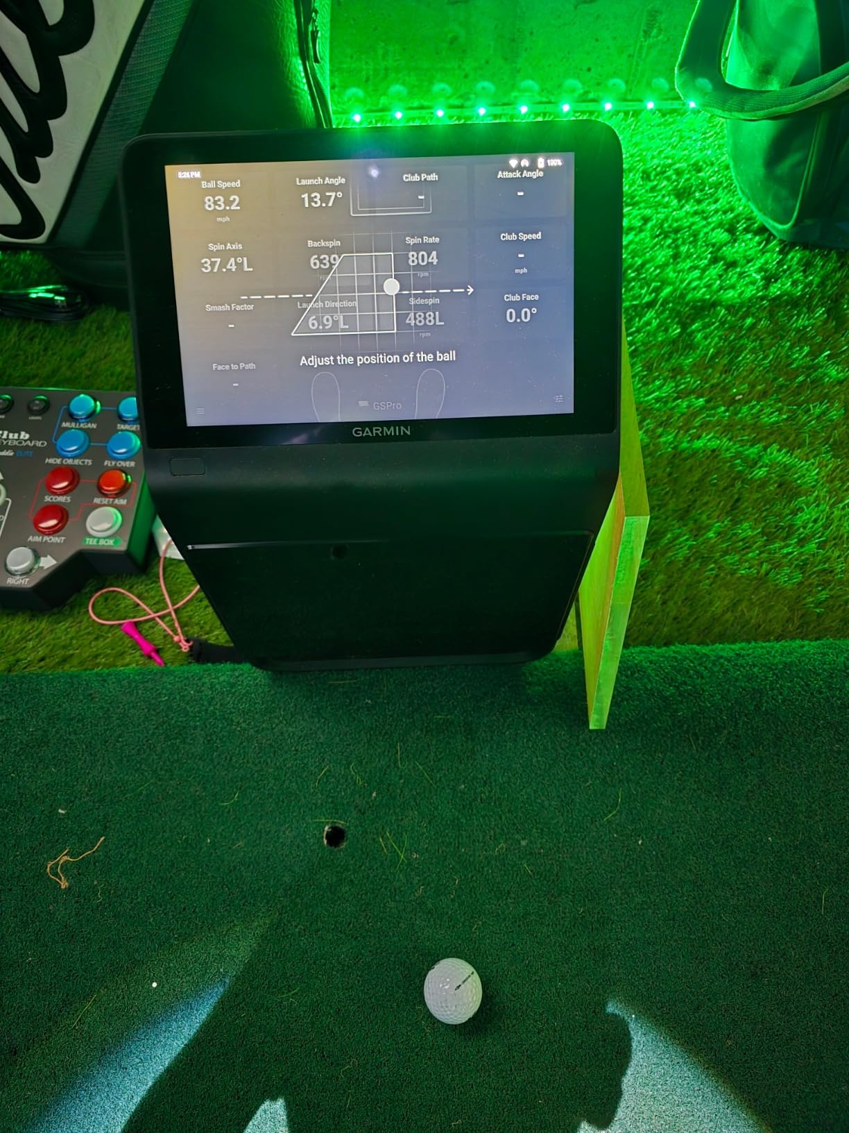 Garmin Approach R50, Premium Golf Launch Monitor & Simulator | 10