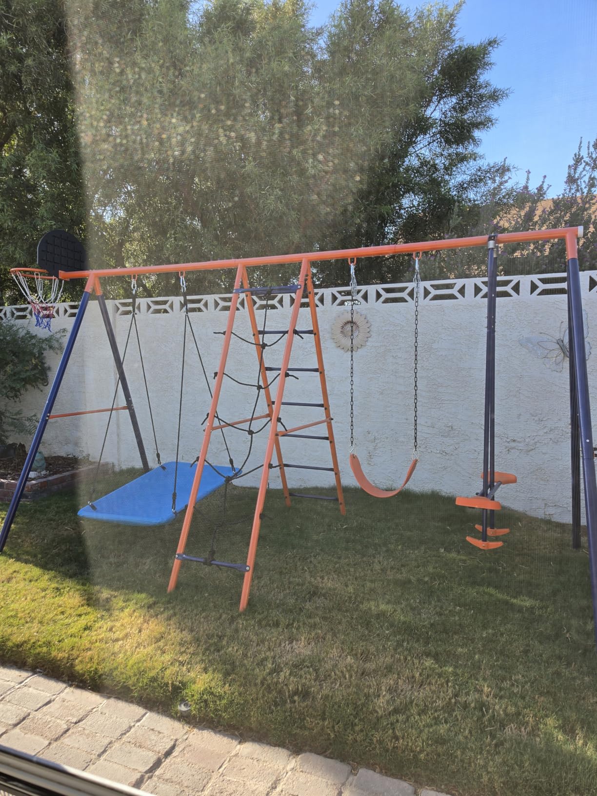 SUPER DEAL 6-in-1 Outdoor Swing Set for Kids, Heavy Duty Metal Playset with Adjustable Swings, Climbing Ladder, Rope Net, Swing Glider and Basketball Hoop, Backyard Playground Equipment for Ages 3-12 customer photo 1