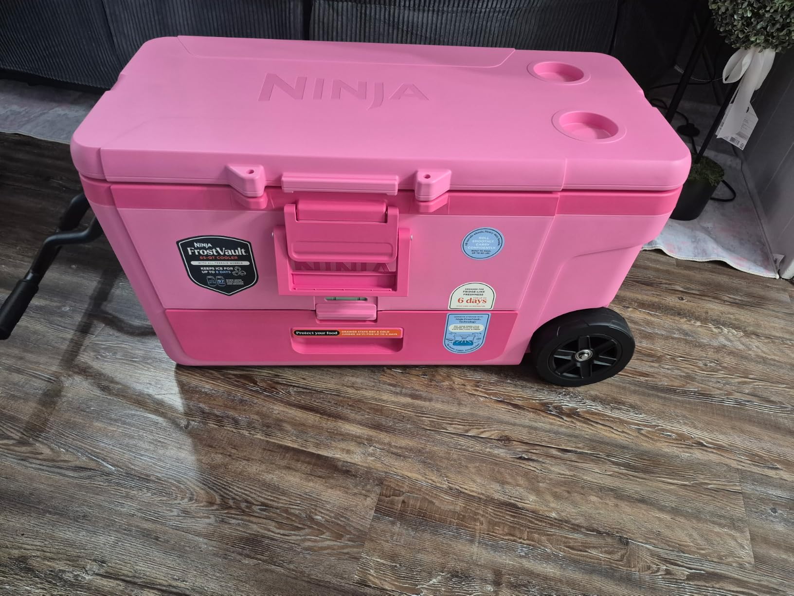 Ninja | Cooler | FrostVault 45QT Cooler with Wheels | Insulated with Temp Dry Storage Drawer | Keeps Ice Cold for Days | for the Beach, Camping, Picnics & More | Lakeshore Blue | FB245BL customer photo 2