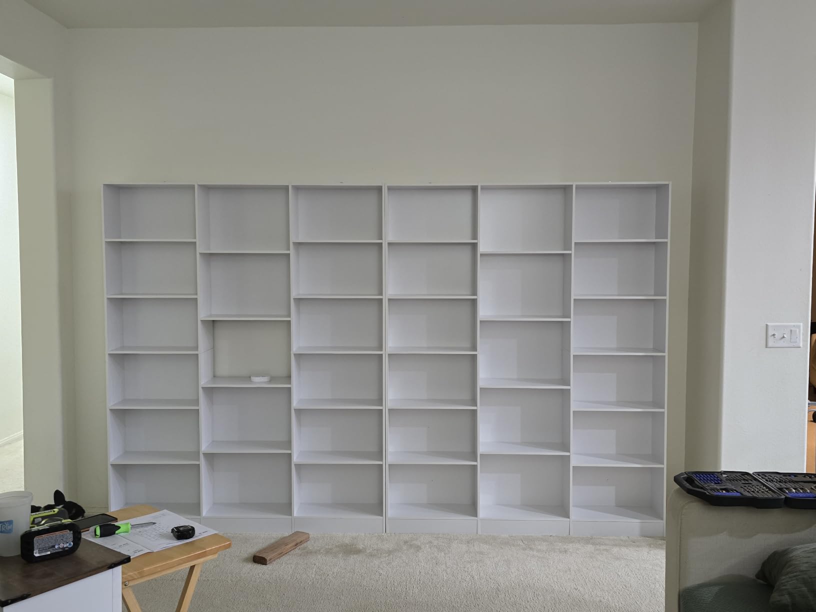 Triple Wide Bookshelf, Large Bookshelf with 17 Display Shelves | Tall Bookcases and Bookshelves, 58.7