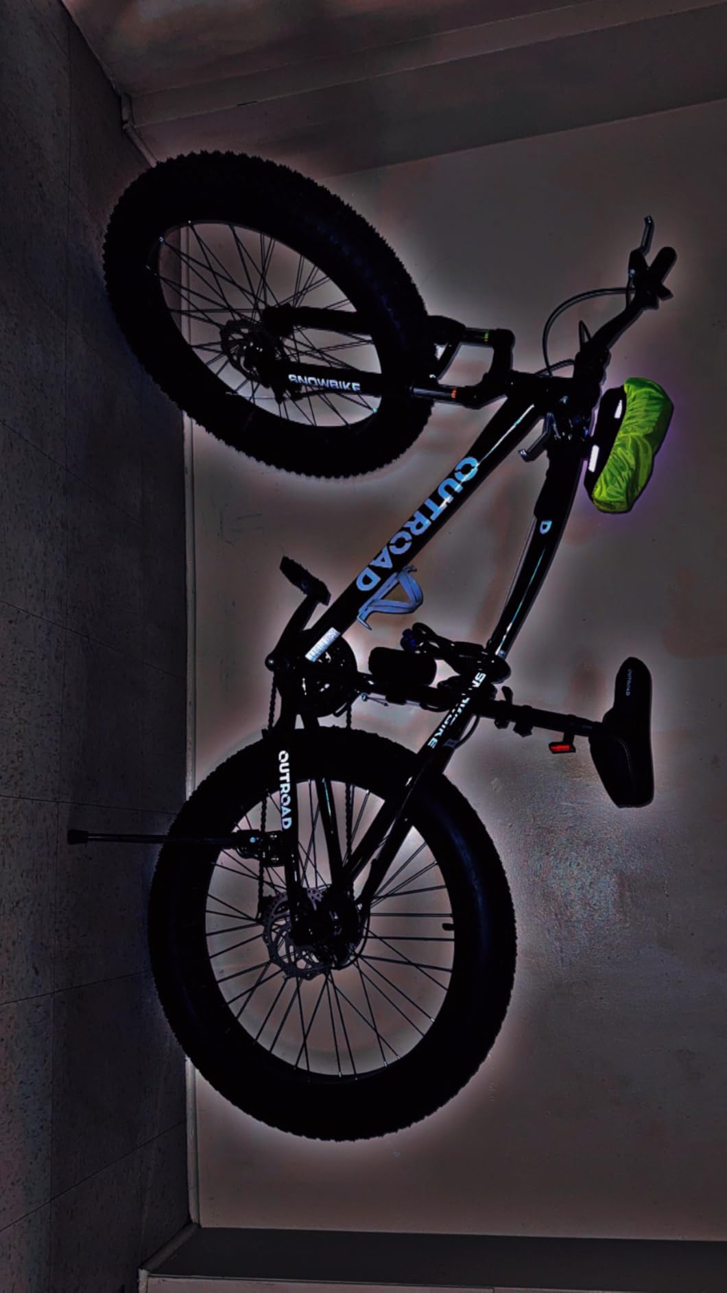 Outroad Fat Tire Mountain Bike with 26 inch Wheels, 21 Speed with High Carbon Steel Frame, Double Disc Brake and Front Suspension Anti-Slip Bikes customer photo 2