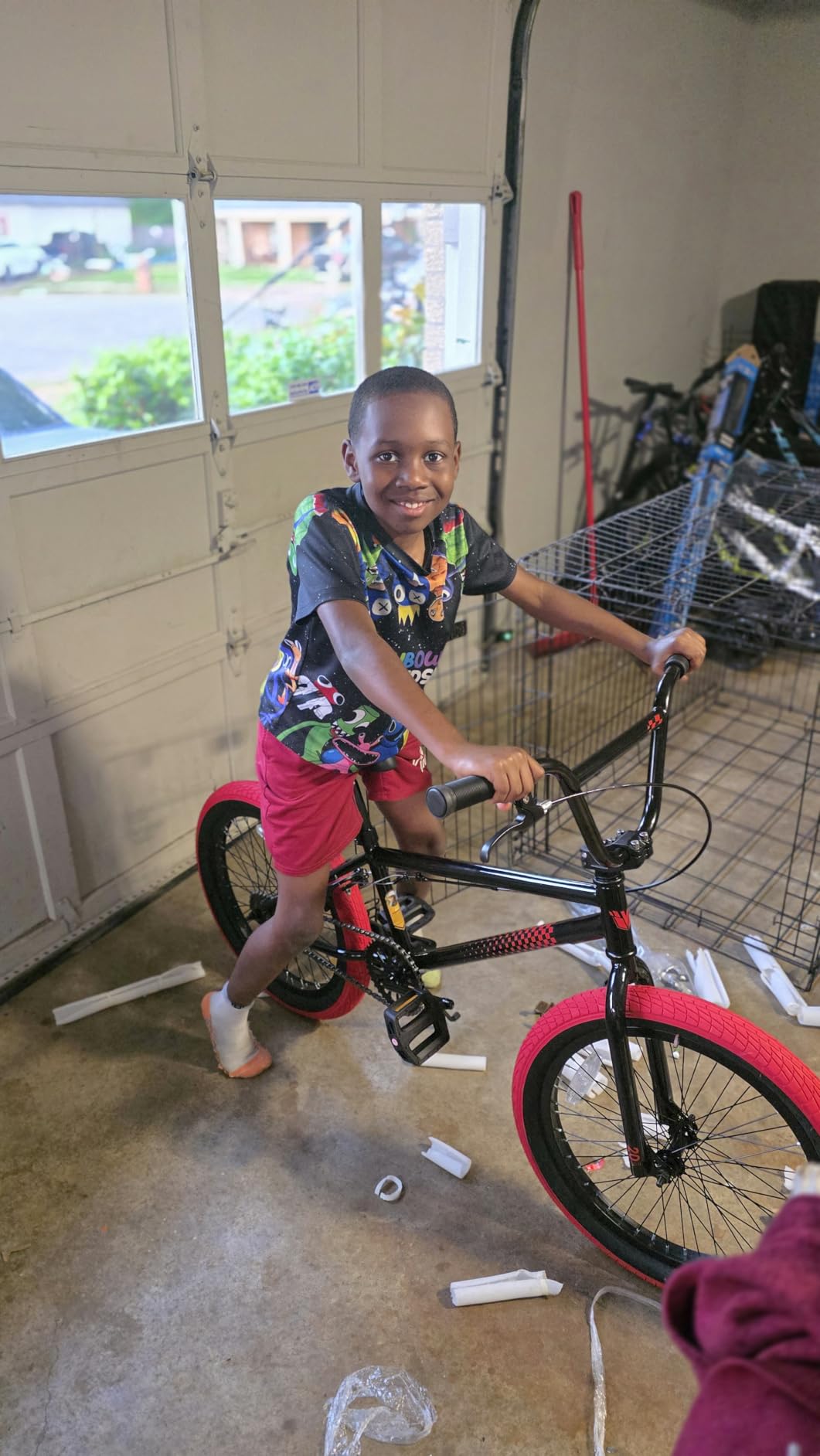 KORIMEFA Freestyle BMX Bike 18 20 inch Kids Boys Girls Trick Bicycle for 6-12 Years Old, Hi-Ten Steel Frame, Beginner-Level to Advanced Riders customer photo 1