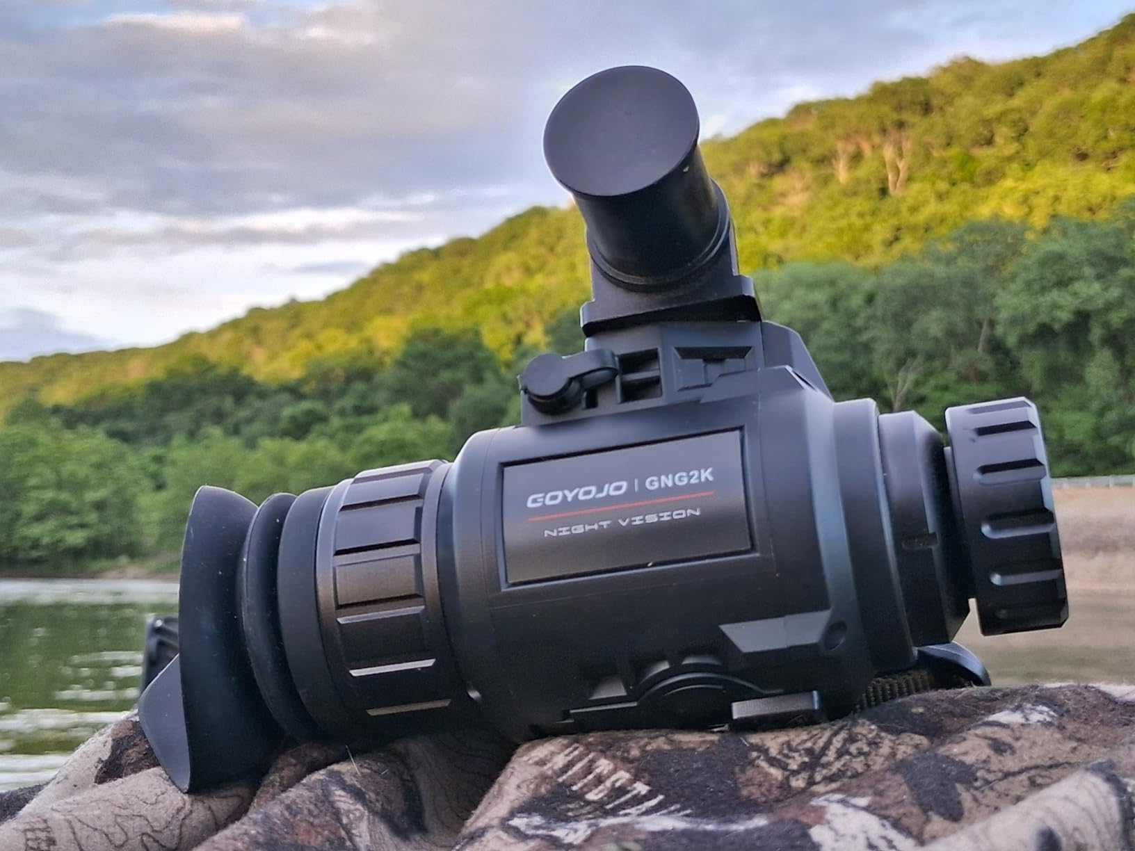 GOYOJO GNG2K Night Vision Monocular - 2K / 60Hz Refresh Digital Night Vision Goggles, Helmet Mountable, Stealth Infrared 940nm NVG with 0.0001 Lux Sensor, 4 Color Modes for Tactical/Hunting/Camping customer photo 1