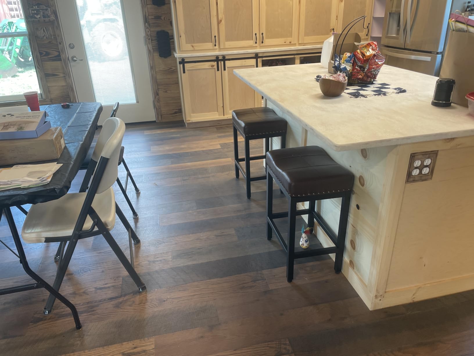Sweetcrispy 24 Inch Bar Stools Set of 2, Counter Height Barstools for Kitchen Island, PU Leather Upholstered Modern Sadle Barstools with Metal Base and Footrest for Home Bar, Small Apartment, Grey customer photo 2