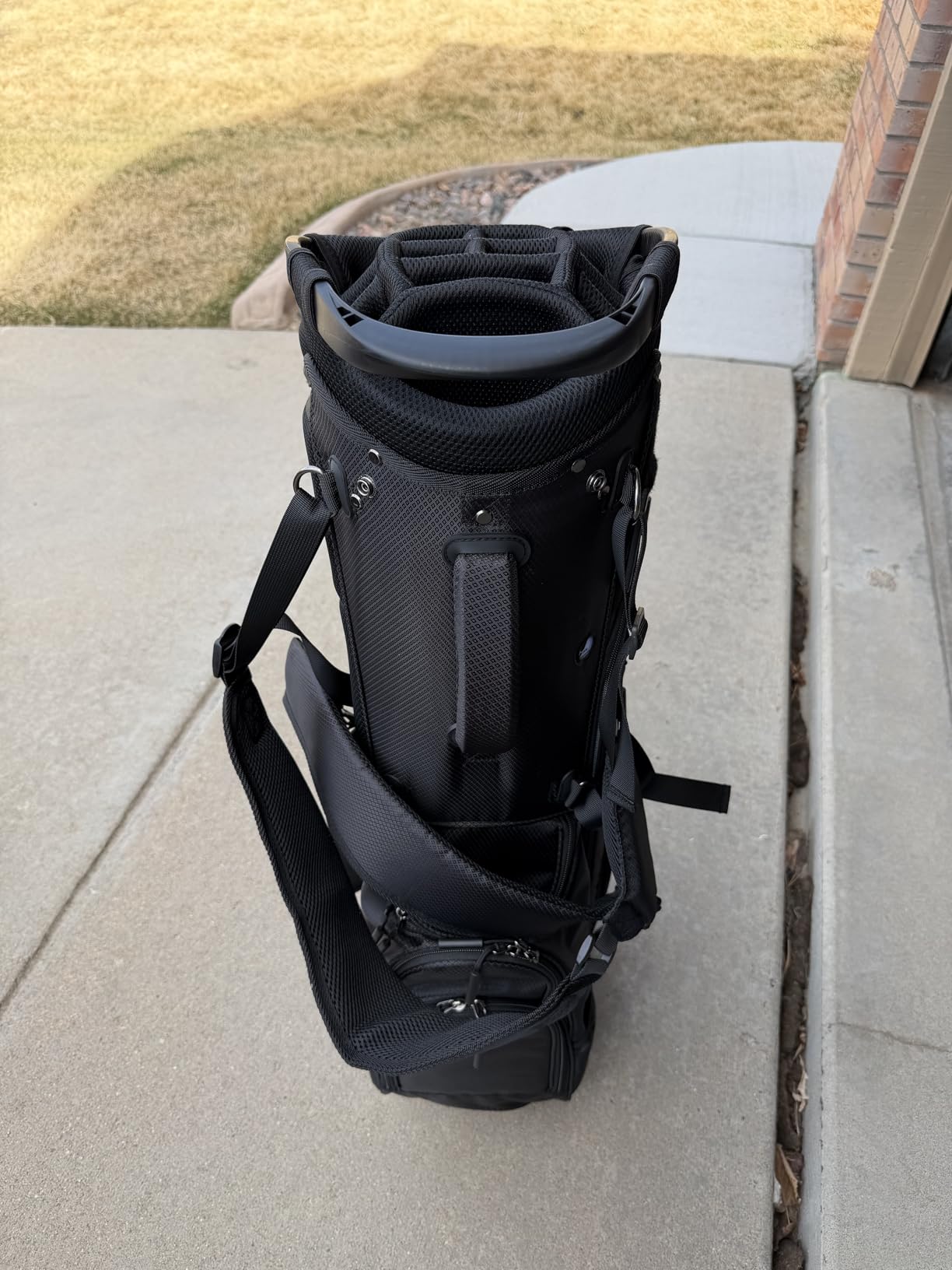 Findway 14 Way Golf Stand Bag [Upgrated Generous Space] Lightweight Golf Bag with Stand, Durable Golf Club Bag with Padded Dual Strap & Rain Cover for Men and Women customer photo 1