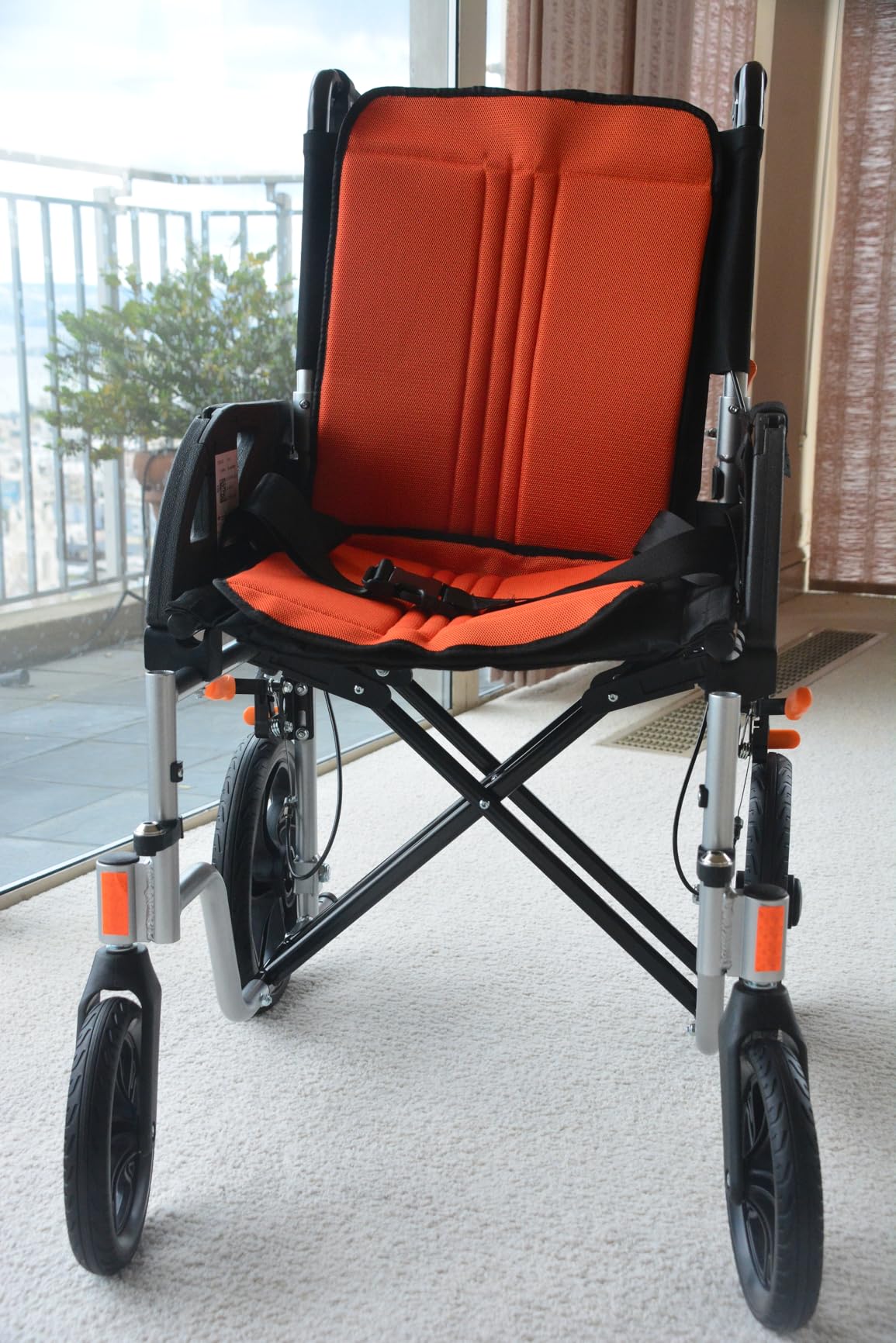 VOCIC Lightweight Transport Wheelchair Foldable Wheelchairs for Adults with Handbrakes, Flip-Back Arms, Swing-Away Footrests, 12