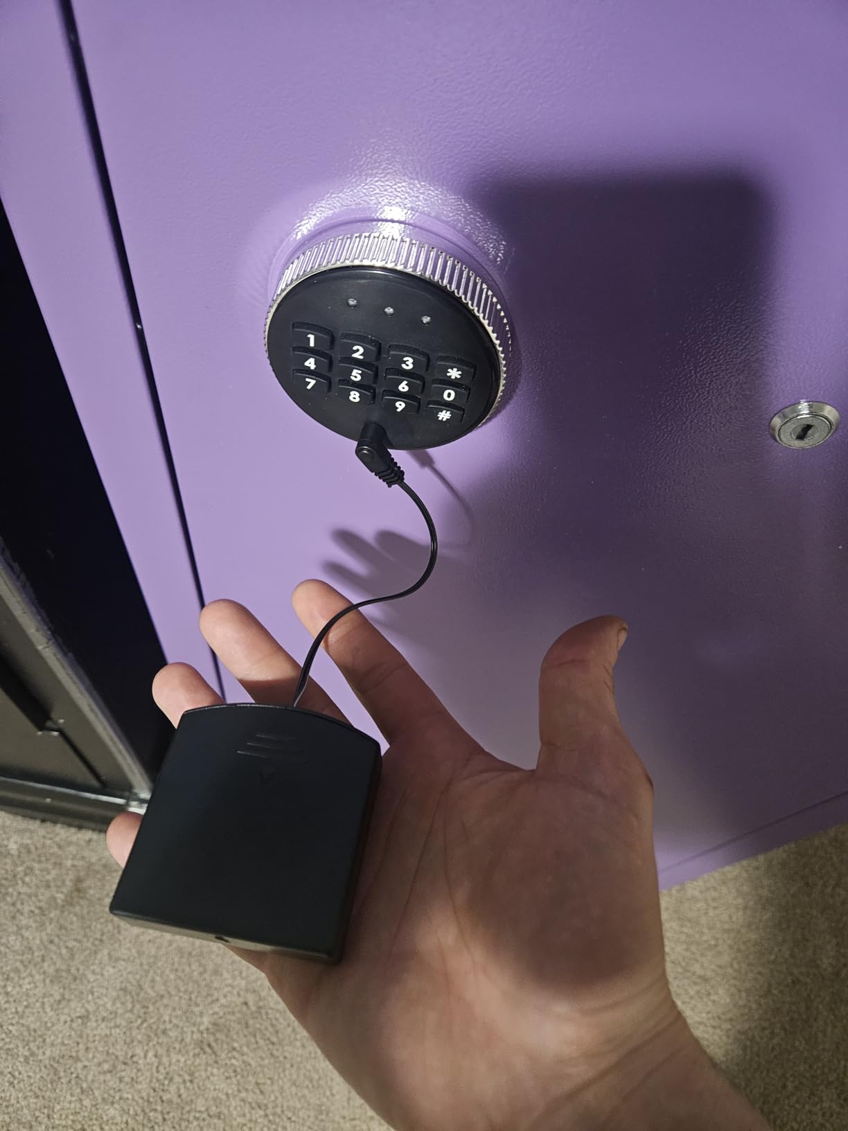 Gun Safe, Long Gun Safe for Rifle and Pistols, Large Gun Cabinet Locker with Removable Gun Shelves, Gun Cabinet with Lock, Black customer photo 1