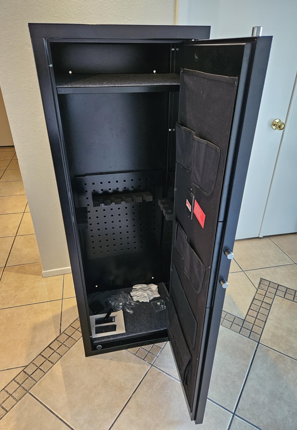 Gun Safe, Long Gun Safe for Rifle and Pistols, Large Gun Cabinet Locker with Removable Gun Shelves, Gun Cabinet with Lock, Black customer photo 2