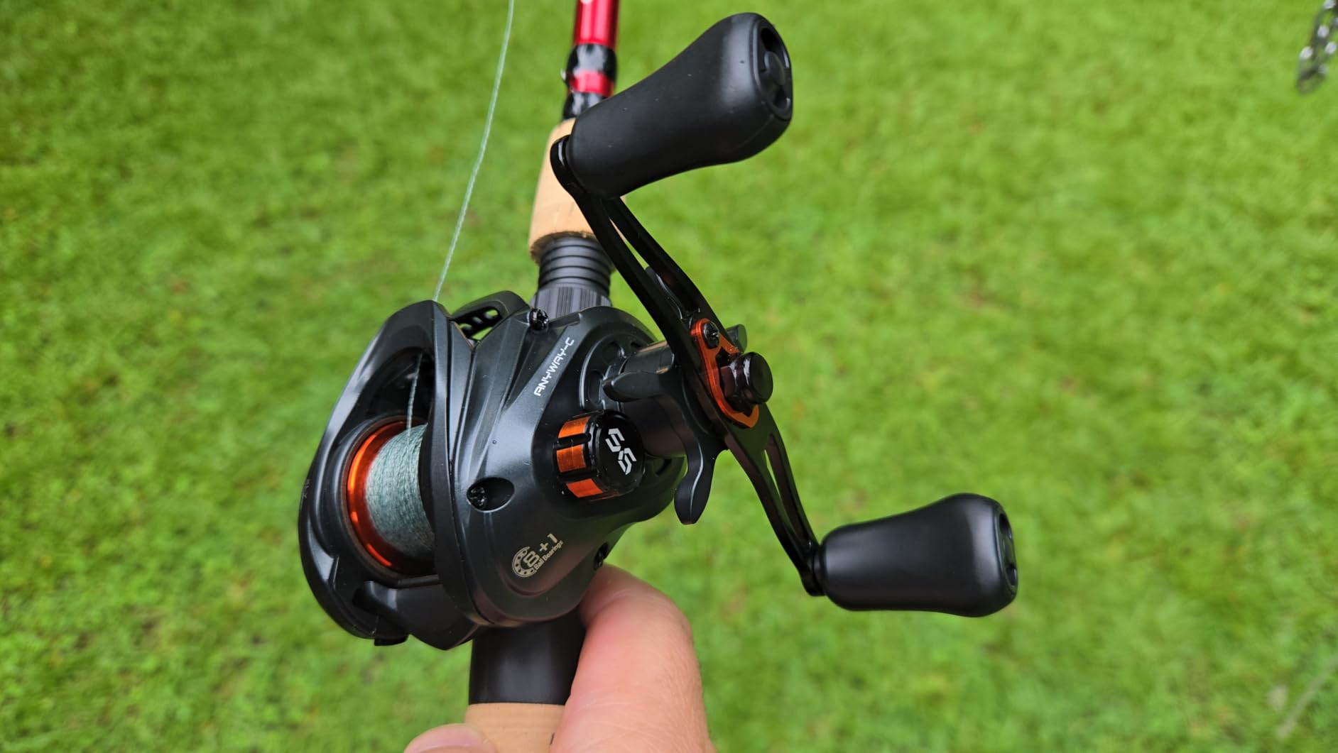SOUGA DC Baitcaster Reel, Smart Digital Anti Backlash Baitcasting Reel, 7.5:1 High Speed, 8+1 Bearings, 18LB Max Drag, CNC Aluminum Spool, Line Out Alarm, Low Profile Fishing Reel for Bass & Beginners customer photo 1