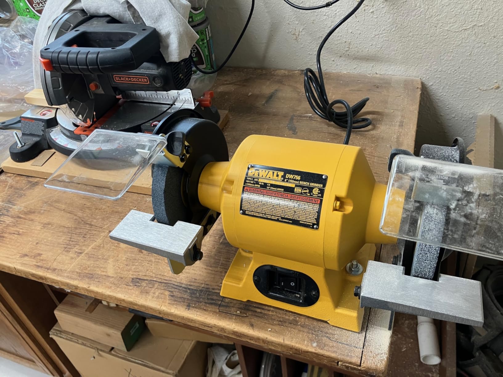 DEWALT 6 Inch Bench Grinder, 3,450 RPM (DW756) customer photo 1