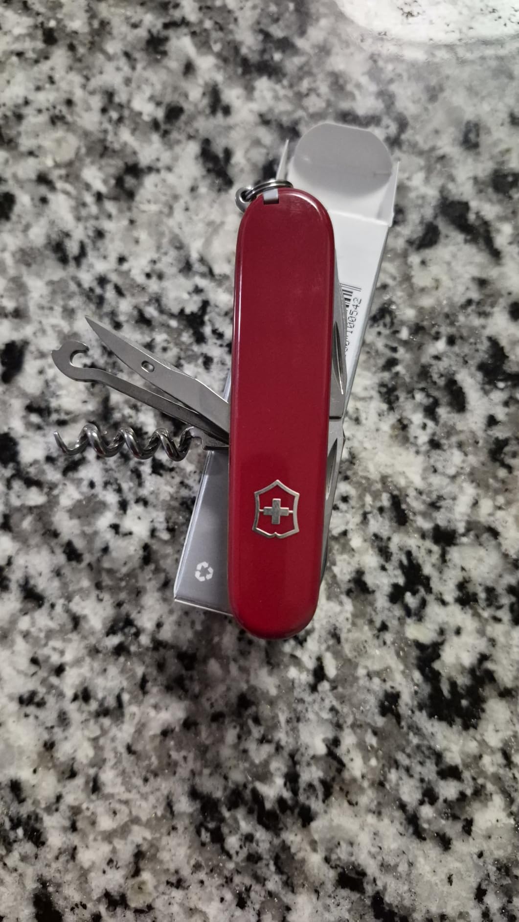 Victorinox Explorer Swiss Army Knife - 16 Function Pocket Tool - Red | Swiss Made Multi-Tool with Magnifying Glass, Phillips Screwdriver, Scissors, 2 Blades, and Can Opener - 91 mm Compact Size customer photo 1