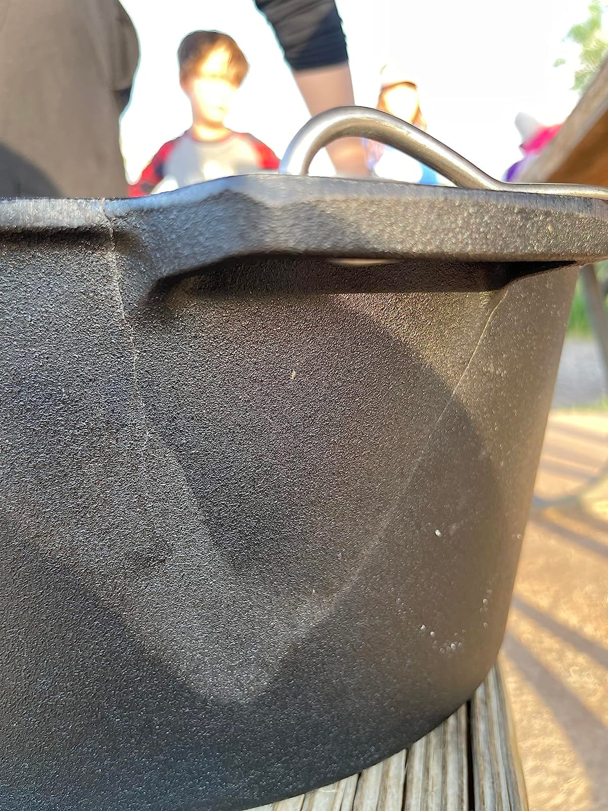 Bayou Classic 7460 Dutch Oven with Basket, 8-1/2-Quart customer photo 2