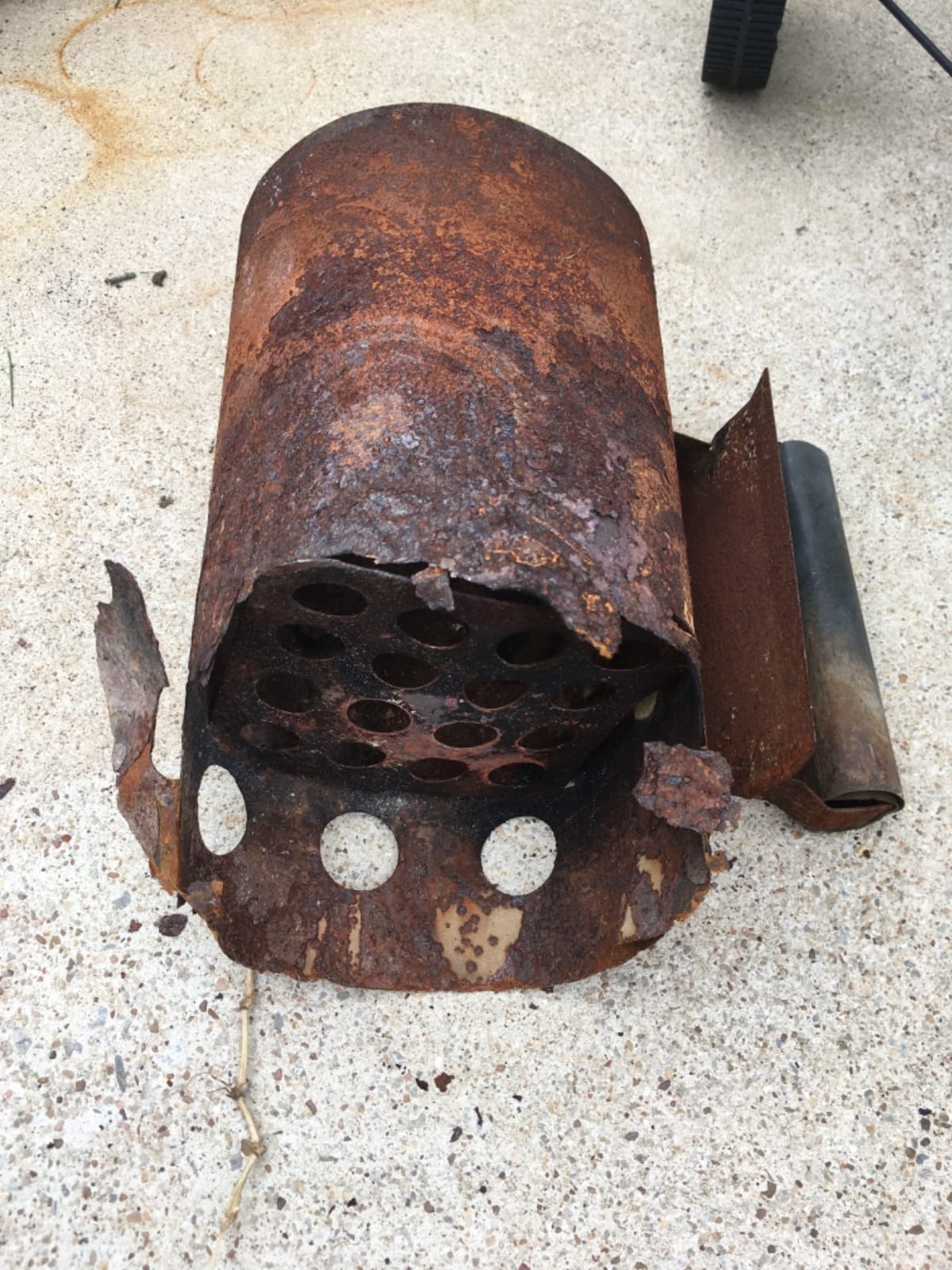 GrillPro 39470 Charcoal Chimney Starter customer photo 1