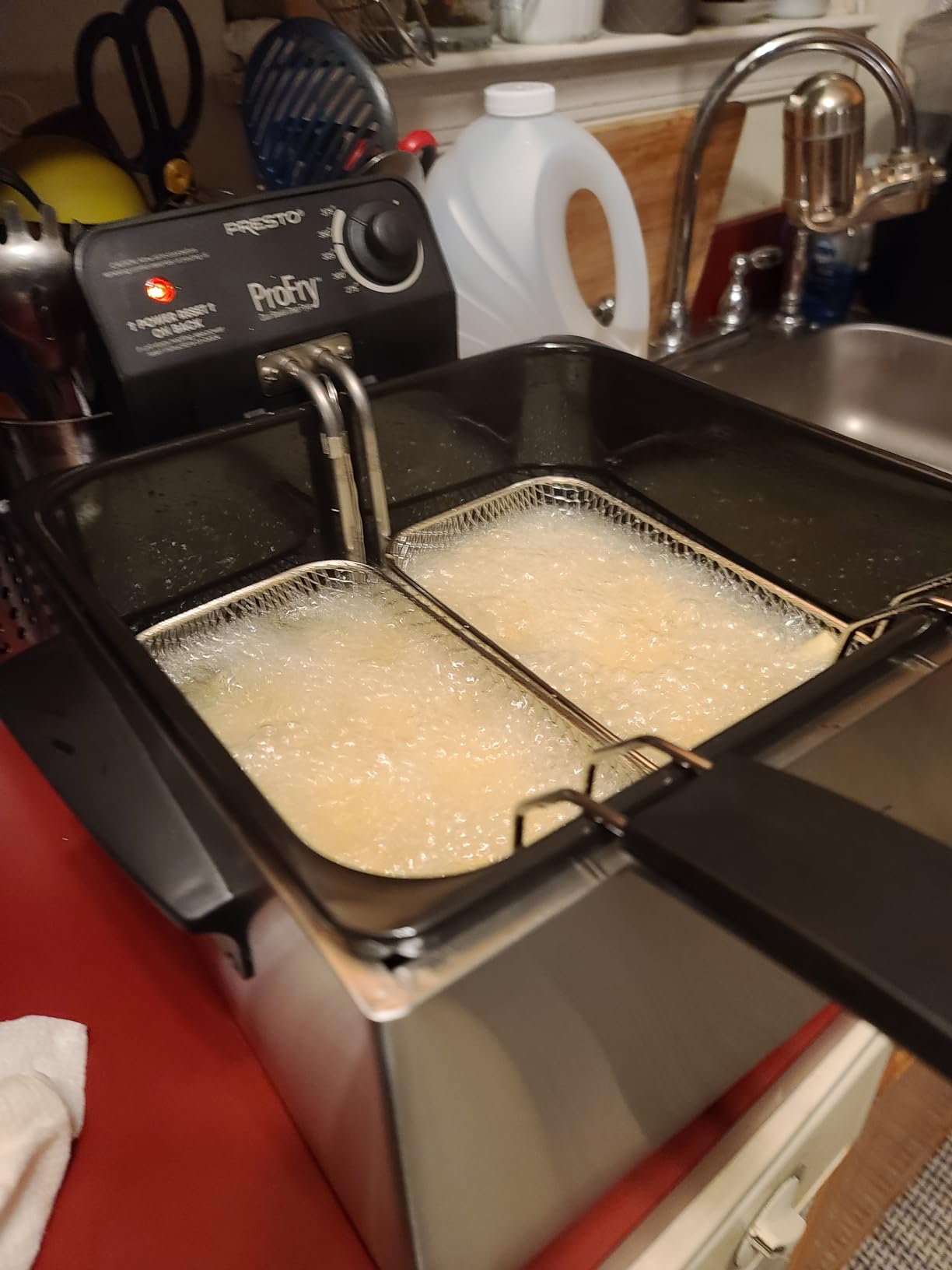 Presto 05466 Dual Basket Pro Fry Immersion Element Deep Fryer customer photo 1