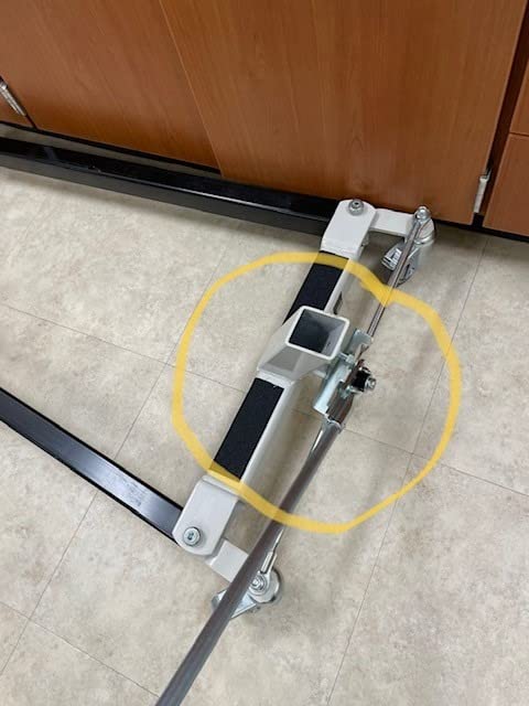 Joerns Hoyer HPL402 Classic Deluxe Electric Power Patient Lift | Safe Working Load 400 lbs. | Ergonomic Handle Grips | Adjustable U-Base customer photo 1