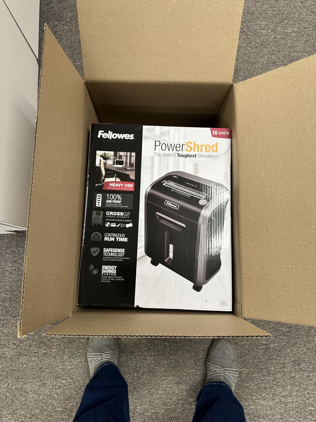 Fellowes Powershred 99Ci 18-Sheet 100% Jam-Proof Heavy Duty Crosscut Paper Shredder Machine for Office and Home, Black/Gray 3229912 customer photo 1