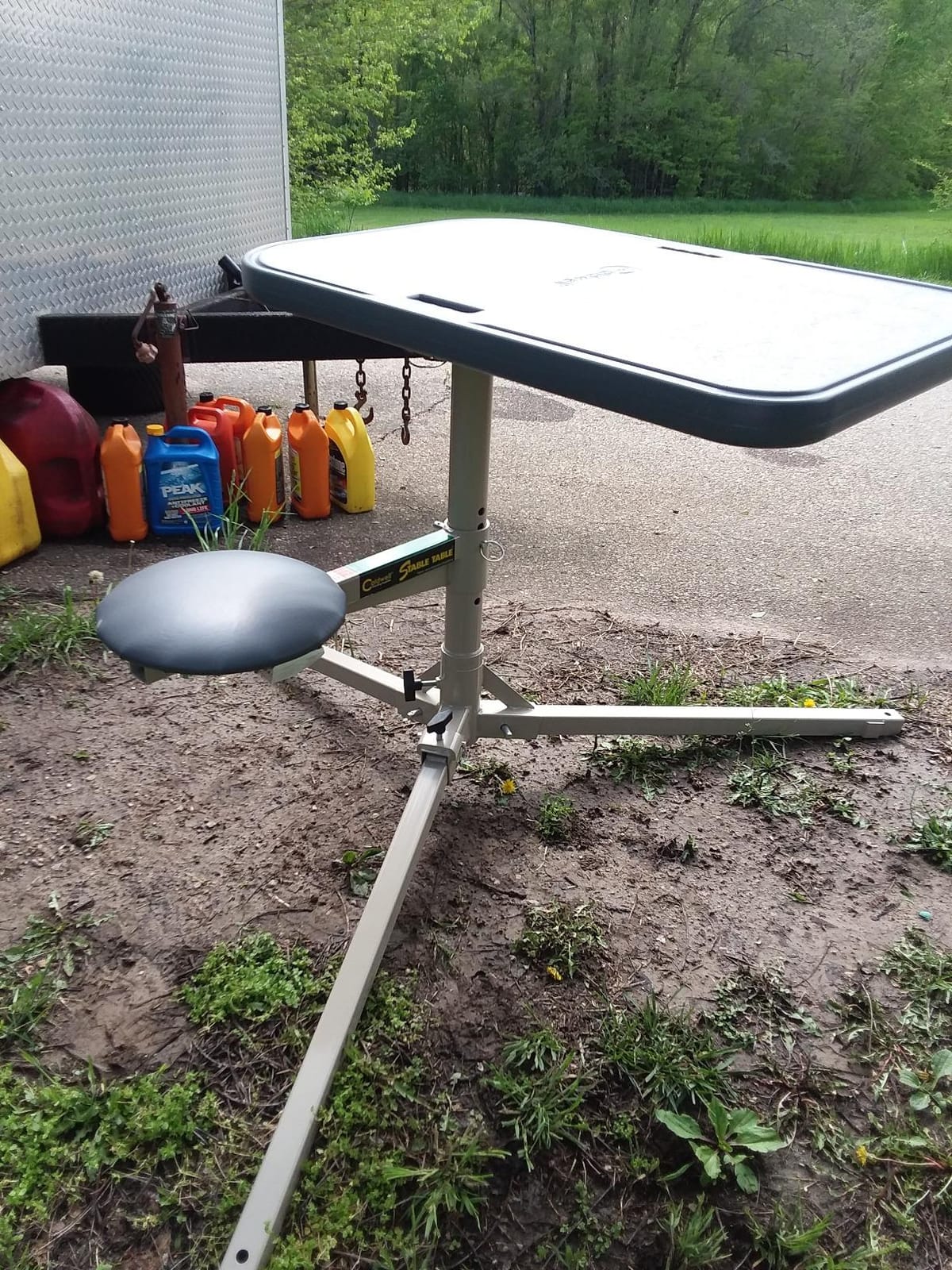 Caldwell Stable Table with Ambidextrous Design, 360 Degree Rotation and Weatherproof Synthetic Top and Seat for Outdoor, Range, Shooting and Cleaning customer photo 2