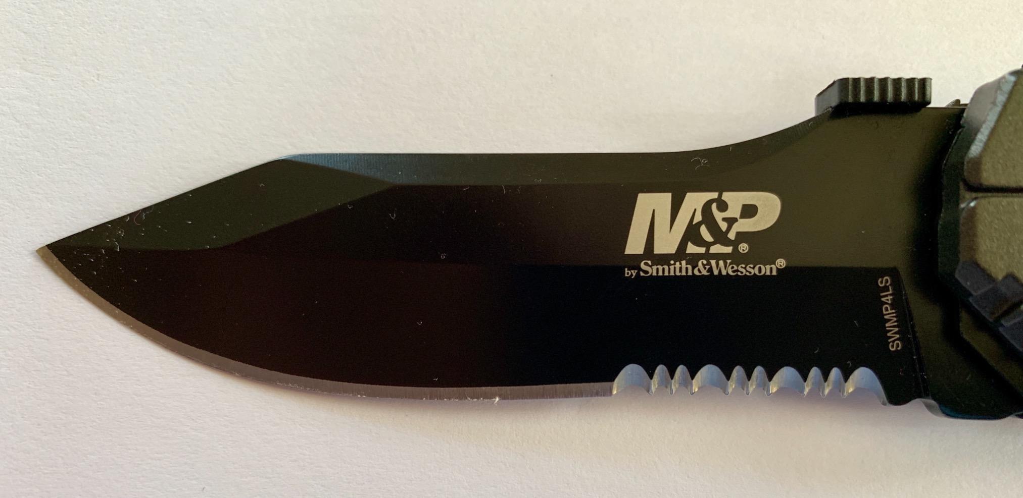 Smith & Wesson SWMP4LS 8.6in S.S. Assisted Folding Knife with 3.6in Serrated Clip Point Blade and Aluminum Handle for Outdoor Tactical Survival and EDC customer photo 2