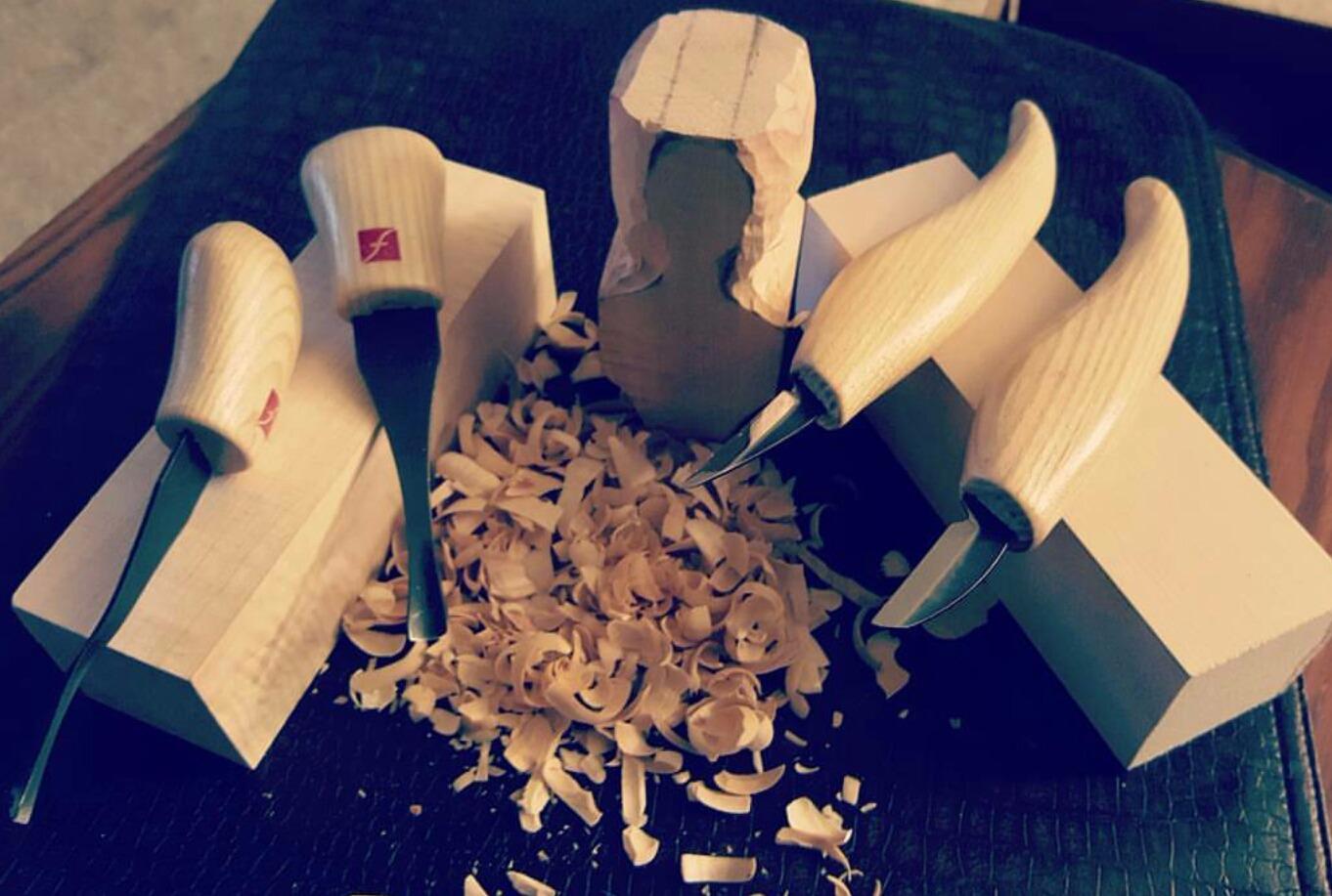 Flexcut Wood Carving Tools| Beginner Palm & Knife Set | 1095 High Carbon Steel Blades| Ergonomic Ashwood Handles | KN600 | Made in the U.S.A. customer photo 1