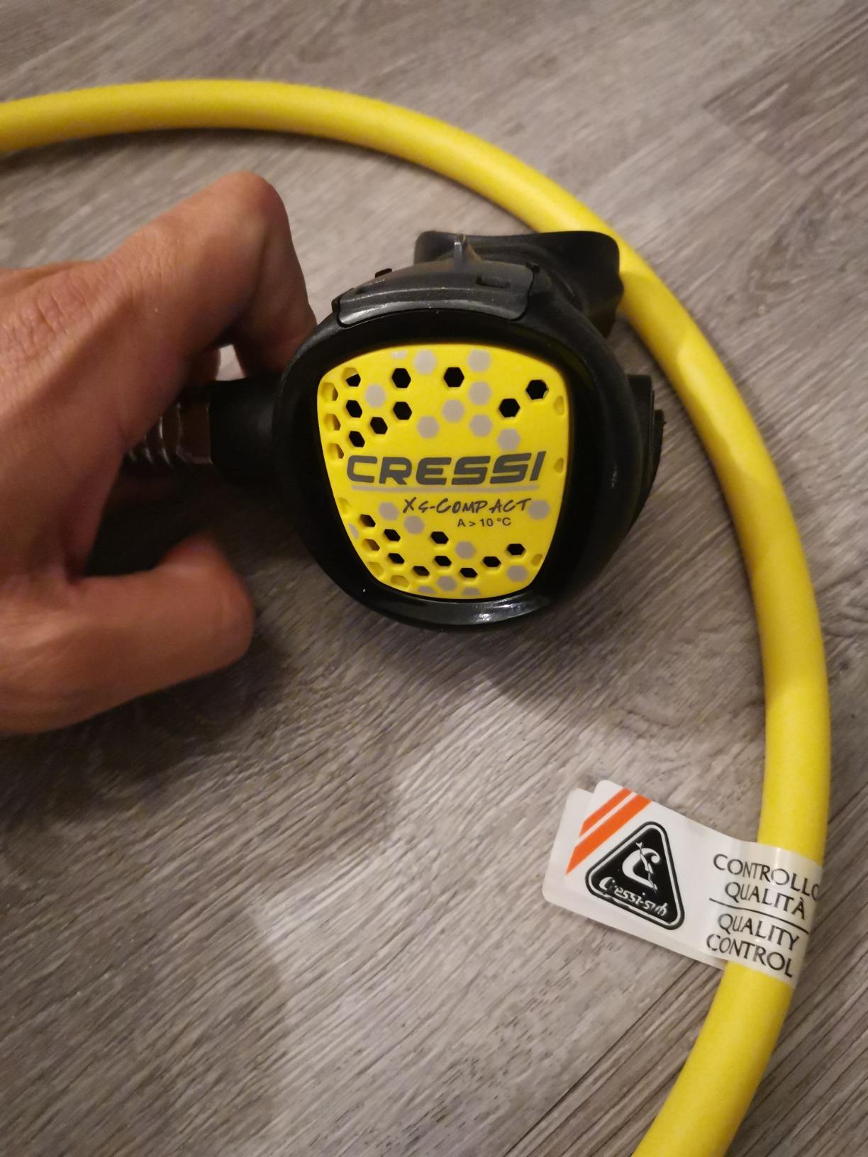 Cressi Octopus Compact for Scuba Diving Regulators - Compact, Reliable, Light and Comfortable - Made in Italy by Cressi - Quality Since 1946 customer photo 2