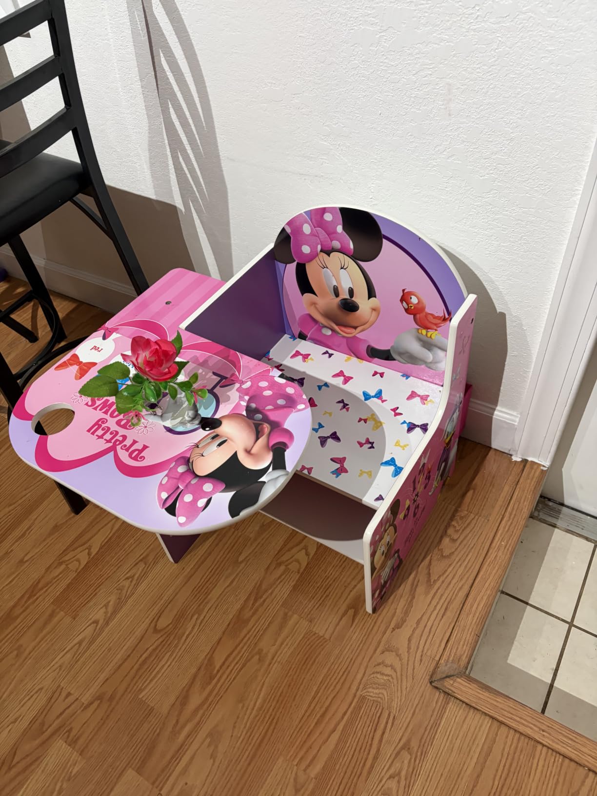 Delta Children Chair Desk With Storage Bin, Disney Minnie Mouse customer photo 1