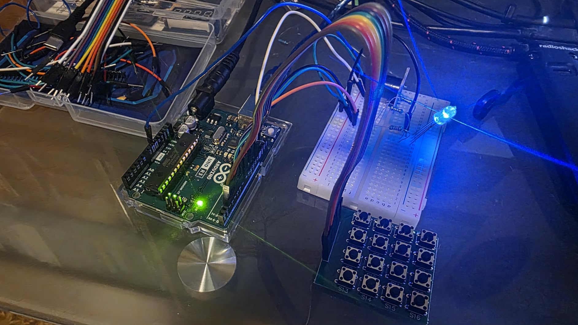Arduino Uno REV3 [A000066] - ATmega328P Microcontroller, 16MHz, 14 Digital I/O Pins, 6 Analog Inputs, 32KB Flash, USB Connectivity, Compatible with Arduino IDE for DIY Projects and Prototyping customer photo 2