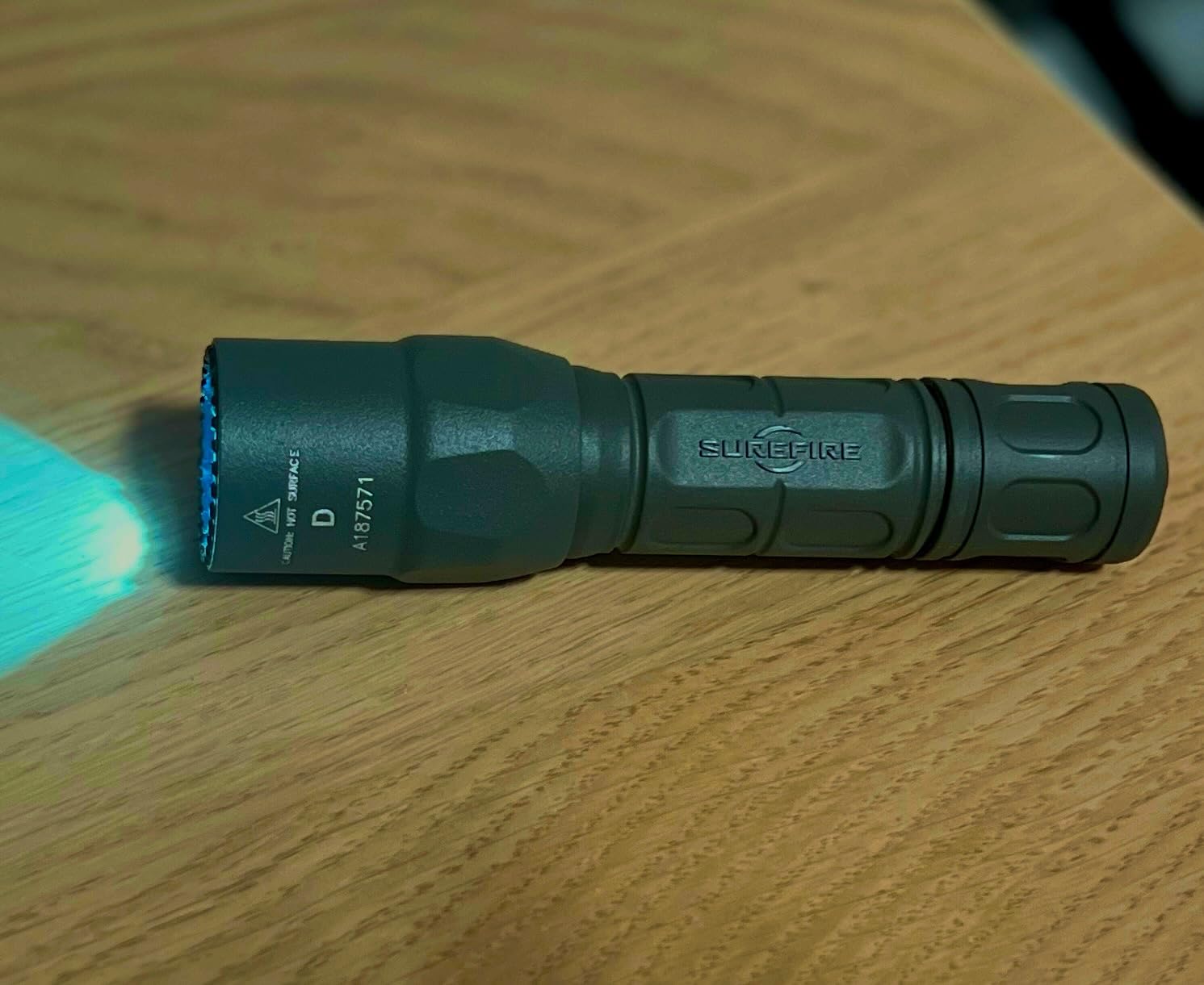 SureFire G2X Tactical Single-Output LED Flashlight with Tactical tailcap click switch, Black | G2X Tactical Dual Output Hybrid Beam LED Flashlight w/ Click Tailcap Switch - Mil-Spec Hard Anodized IPX7 customer photo 1