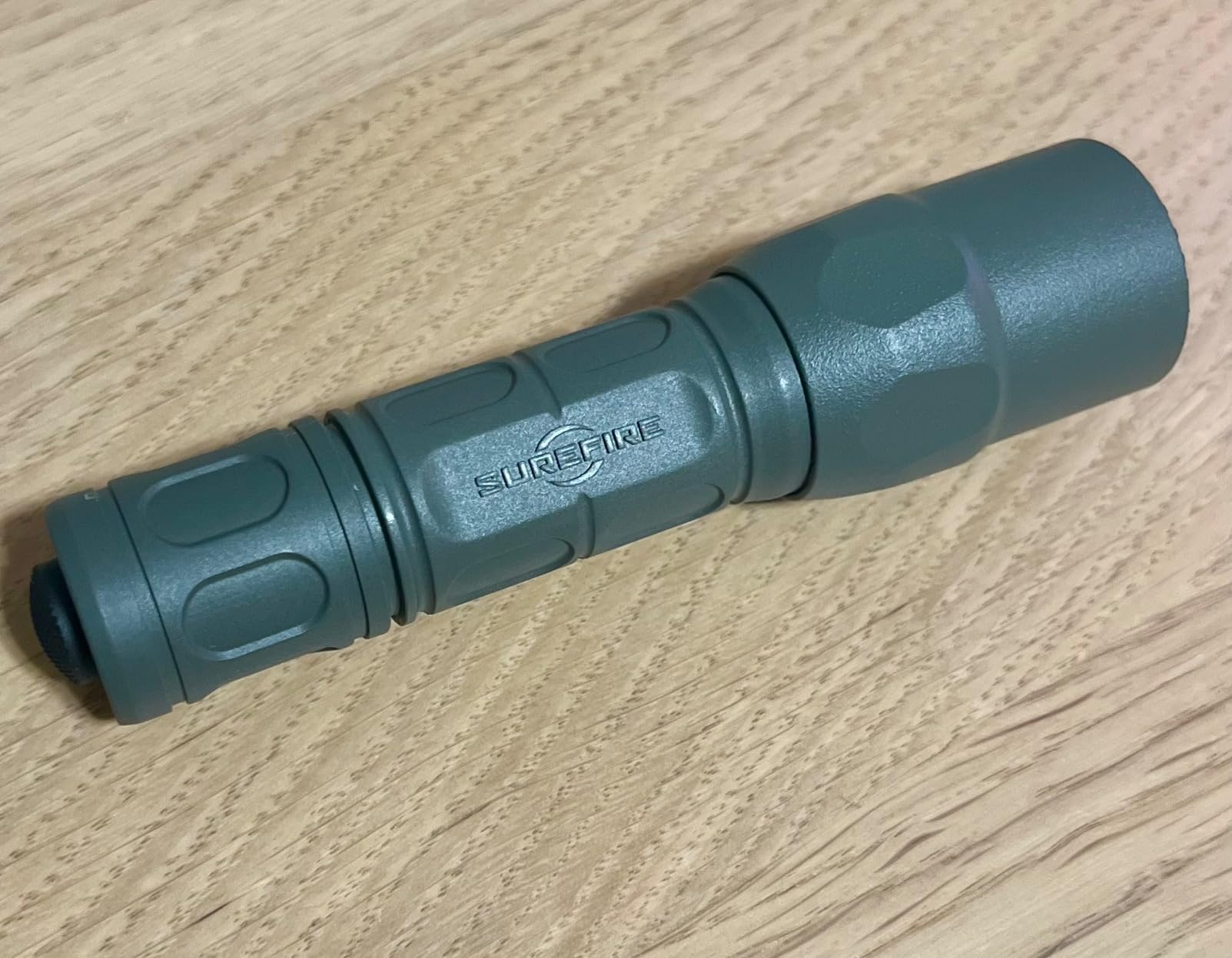 SureFire G2X Tactical Single-Output LED Flashlight with Tactical tailcap click switch, Black | G2X Tactical Dual Output Hybrid Beam LED Flashlight w/ Click Tailcap Switch - Mil-Spec Hard Anodized IPX7 customer photo 2