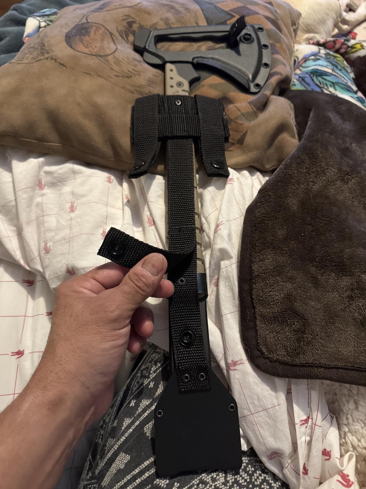 Gerber Downrange Tactical Tomahawk Survival Axe w/ Pry Bar, Includes Sheath - Military-grade tactical hatchet, hammer head, steel pry bar, MOLLE sheath customer photo 2