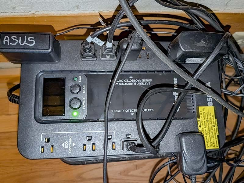 CyberPower EC850LCD Ecologic UPS Battery Backup and Surge Protector, 850VA/510W, 12 Outlets, ECO Mode, Compact, UL Certified customer photo 1