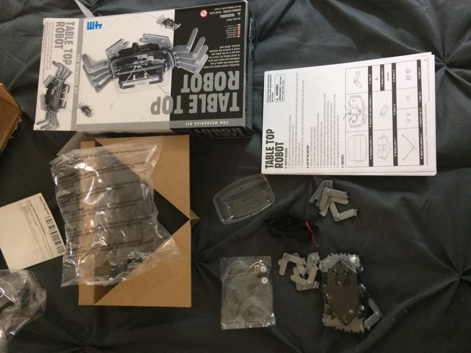 4M 5576 Table Top Robot - DIY Robotics Stem Toys, Engineering Edge Detector Gift for Kids & Teens, Boys & Girls (Packaging May Vary) customer photo 1