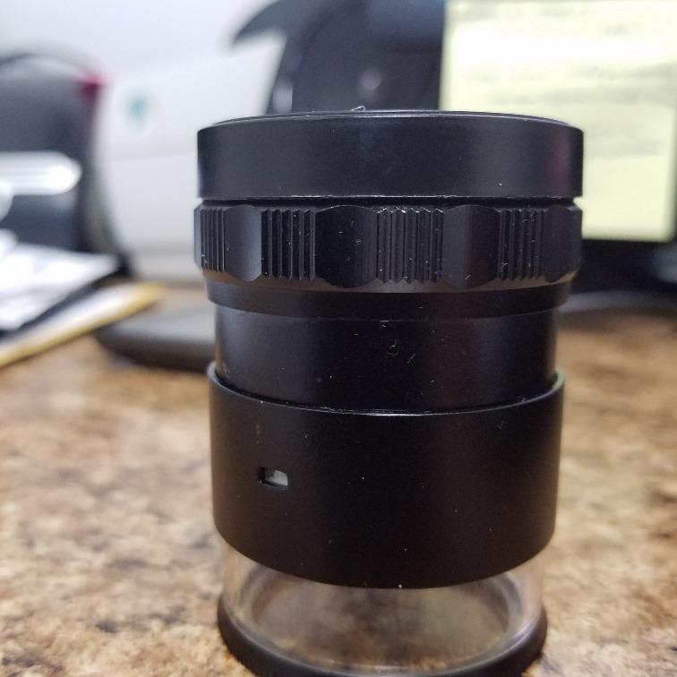 iGaging Stand Measuring Magnifier Comparator 7 LED Lighted Loupe 10X w (36-LED10) customer photo 1