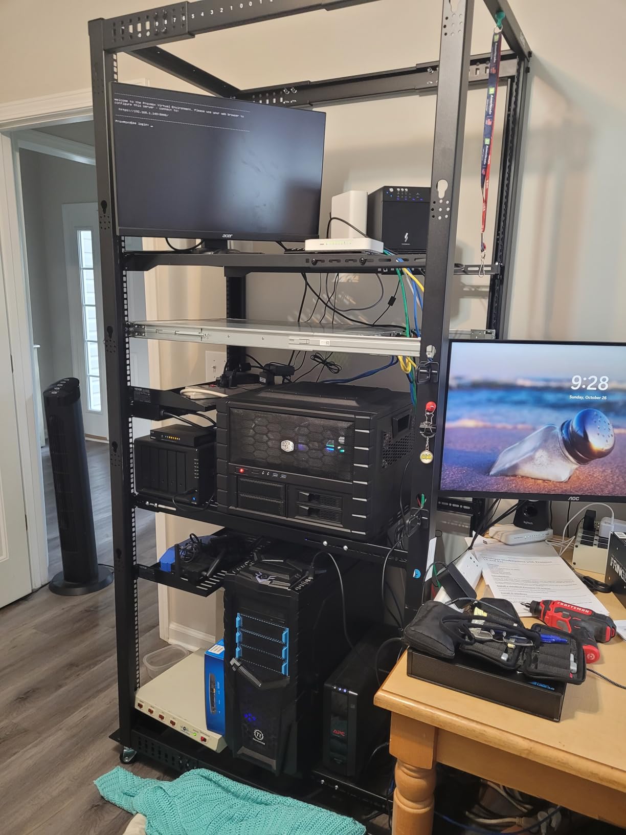 StarTech.com 25U Open Frame Server Rack - 4 Post Adjustable Depth (22