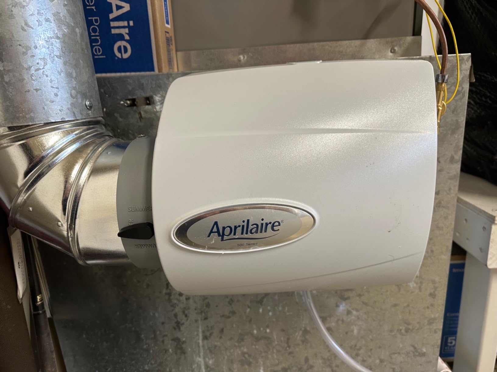 AprilAire 500M Whole-House Humidifier, Manual Compact Furnace Humidifier, Large Capacity Whole-House Humidifier for Homes up to 3,600 Sq. Ft., White customer photo 2
