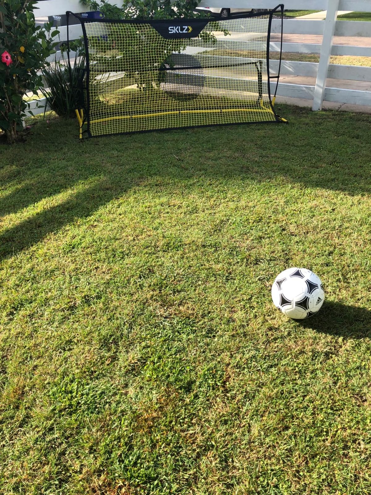 SKLZ Quickster Soccer Trainer - Dual-Sided Rebounder for Solo Passing, Receiving, Trapping Practice - Large & Small Rebound Net customer photo 1
