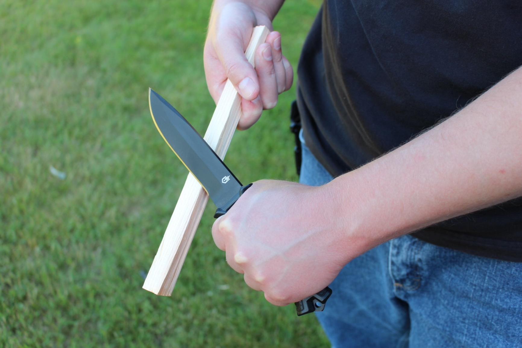 Gerber Gear StrongArm Knife - Fixed Blade - Tactical Knife for Survival Gear - Full Tang, 420HC Steel Blade - Camping Survival Knife - Made in USA - Coyote Brown customer photo 1