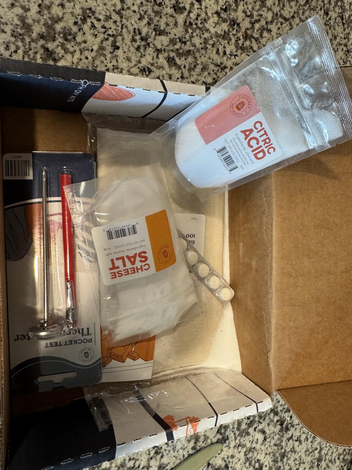 Mozzarella & Ricotta Cheese Making Kit | 5 Piece DIY Kit Includes Cheesecloth, Vegetable Rennet, Citric Acid, Cheese Salt, & Cooking Thermometer | Great Gift Ideas | Italian Cheese Making Supplies customer photo 1