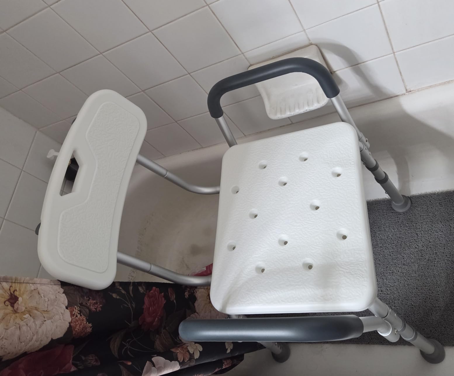 Drive Medical Premium Shower Chair with Back and Padded Arms, White | Shower Chair with Back and Padded Arms, Adjustable Height Seating for Safety and Comfort, Supports 350 Pounds customer photo 2