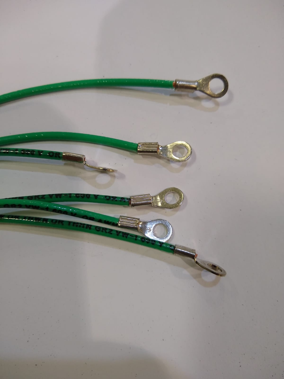 iCrimp Ratchet Wire Crimping Tool Set w/ 5 Interchangeable Jaws | for Insulated and Non-Insulated Terminals AWG20-2, Wire Stripper included customer photo 2
