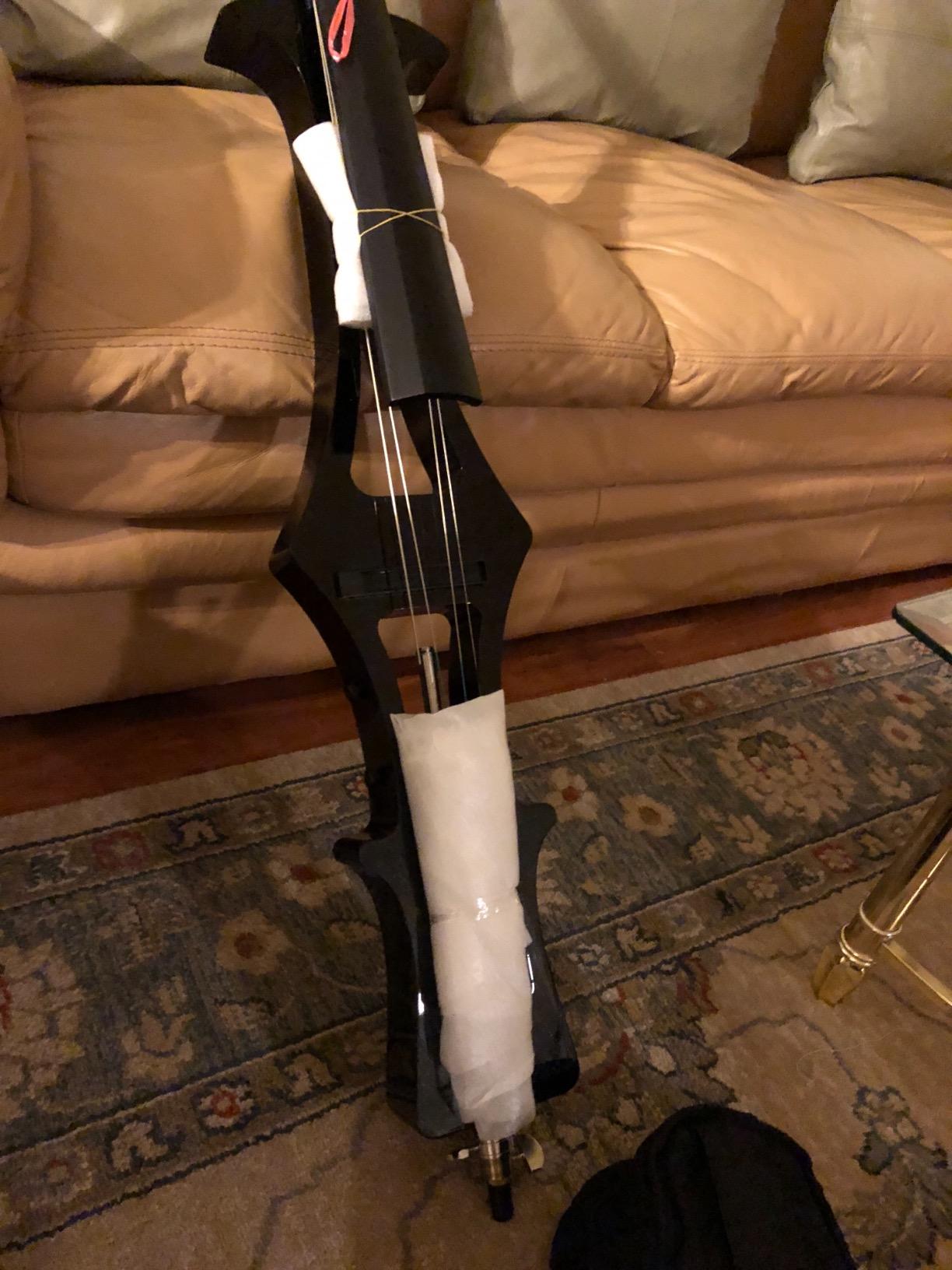 Kinglos Visual-Art Solid Wood Electric Cello Kit 4/4 Full Size - Black Colored Silent Cello Set customer photo 1