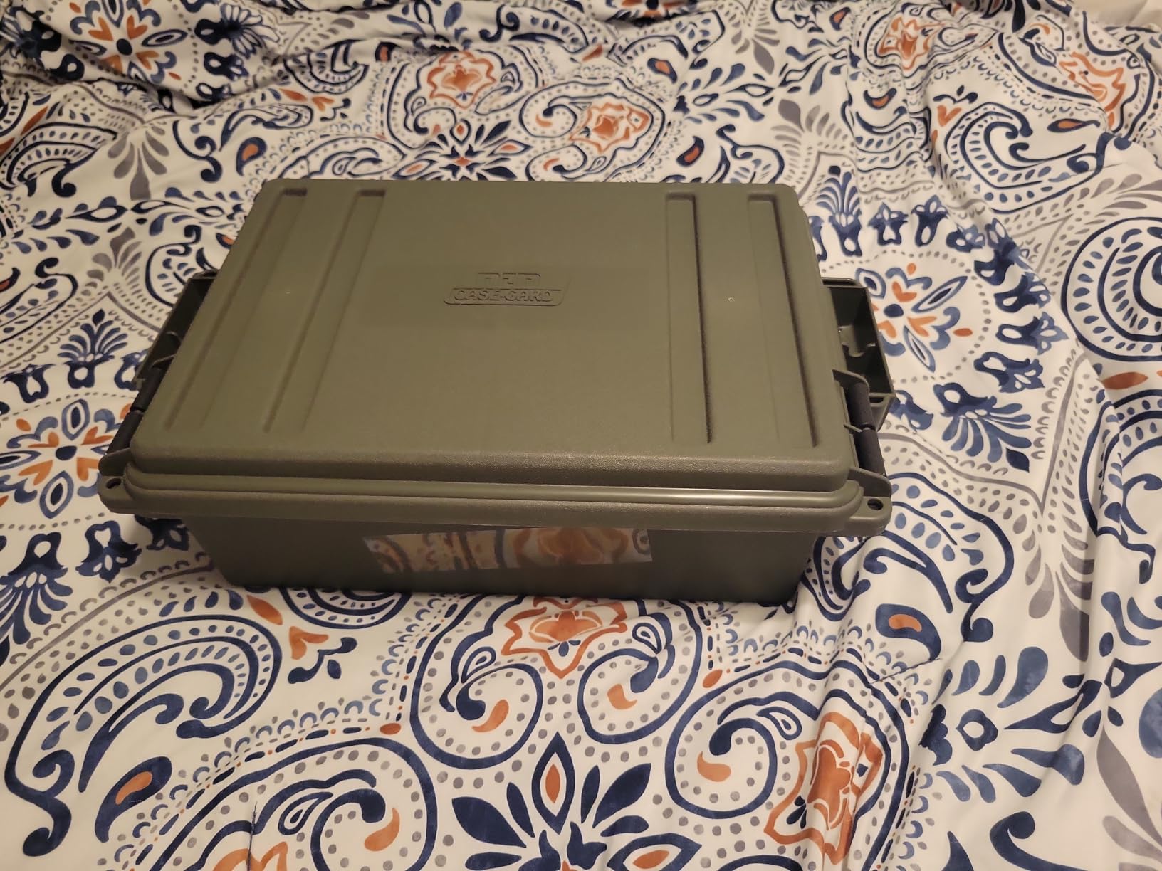MTM ACR4-18 Ammo Crate Utility Box-Carry up to 65lbs of gear-Stackable design, double padlock for security - Water-resistant O-ring seal - Army Green customer photo 2