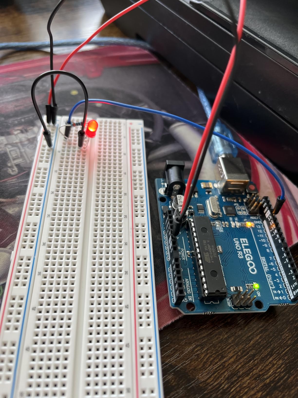 ELEGOO UNO R3 Project Most Complete Starter Kit, Compatible with Arduino | 63 Items, 200+ Components, 30+ Guided Projects, PDF Tutorial, Organized Storage, STEM and DIY Circuit Building customer photo 1
